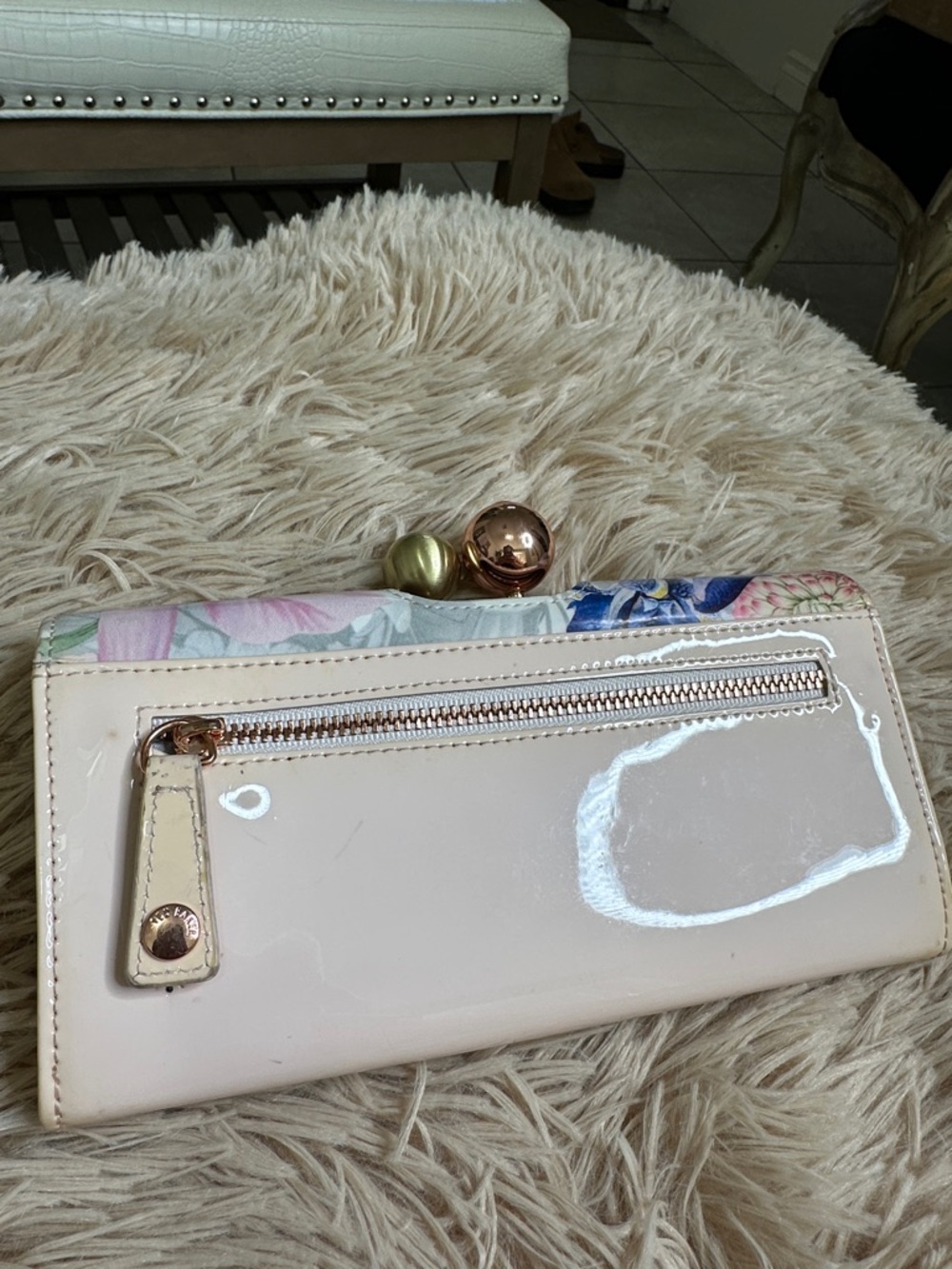 Ted Baker Floral Kiss-Lock Wallet in Pink and Green - Picture 13 of 14